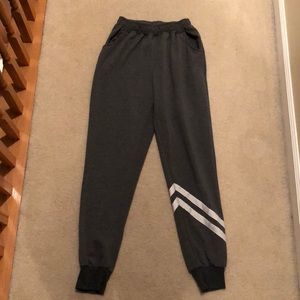 Women sweatpants with pockets